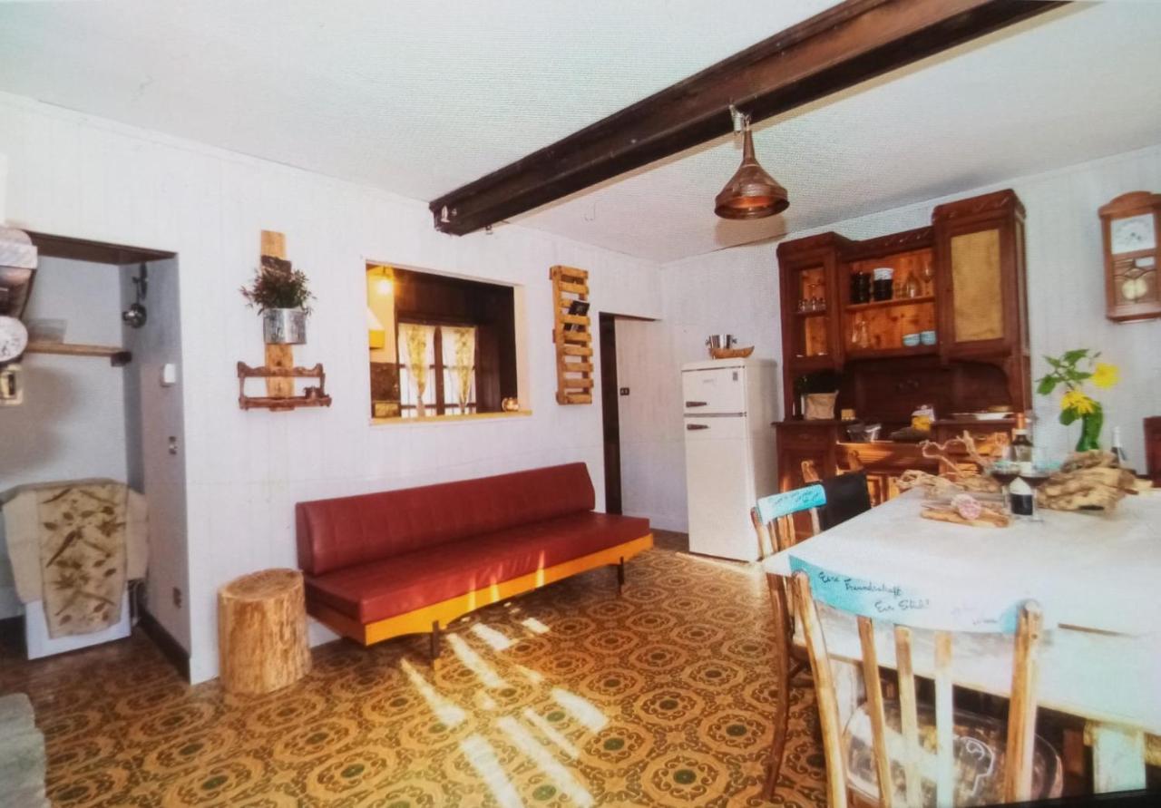 아스티 Casa Delle Foglie Sussurranti 빌라 외부 사진