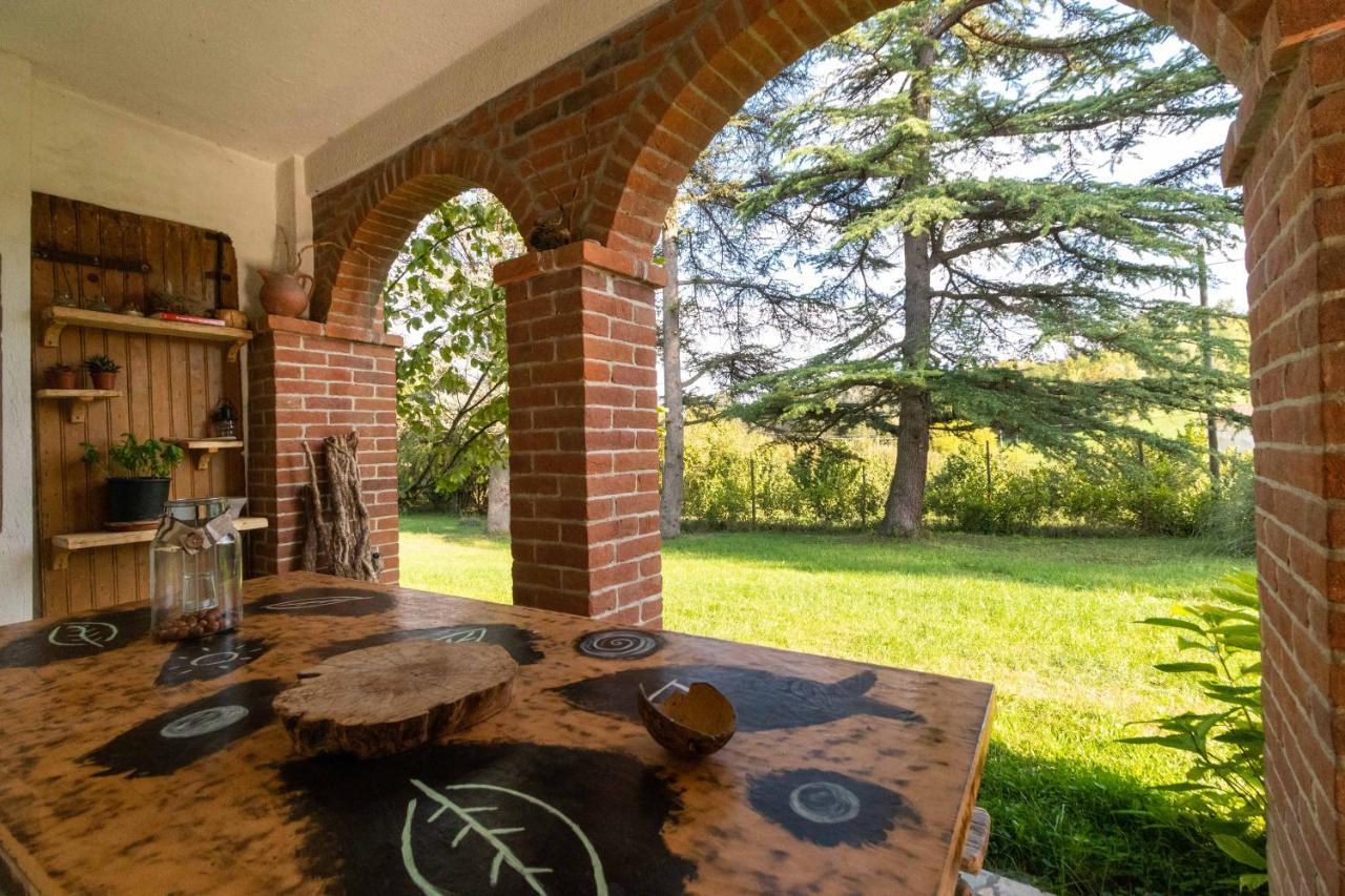 아스티 Casa Delle Foglie Sussurranti 빌라 외부 사진