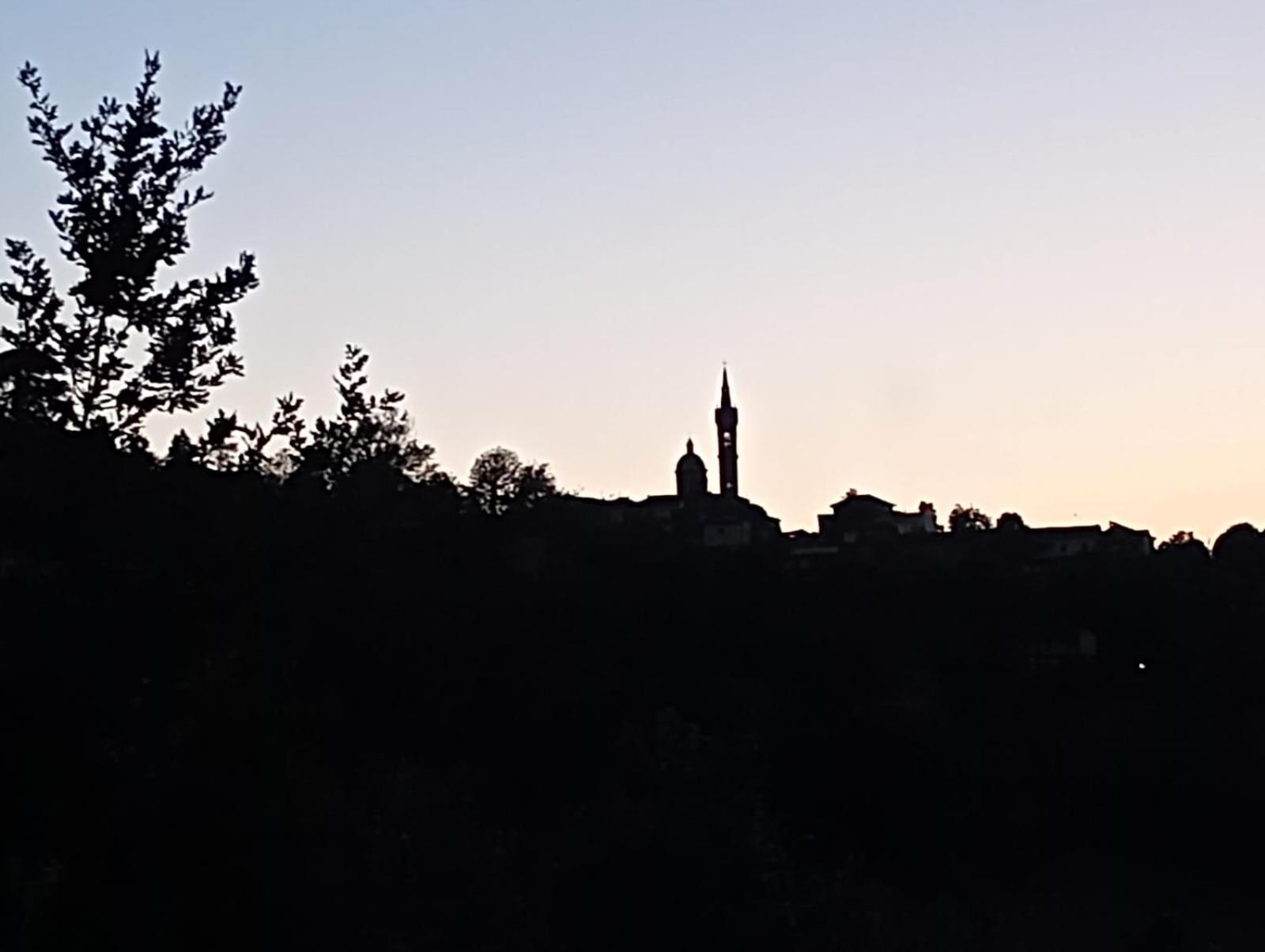 아스티 Casa Delle Foglie Sussurranti 빌라 외부 사진